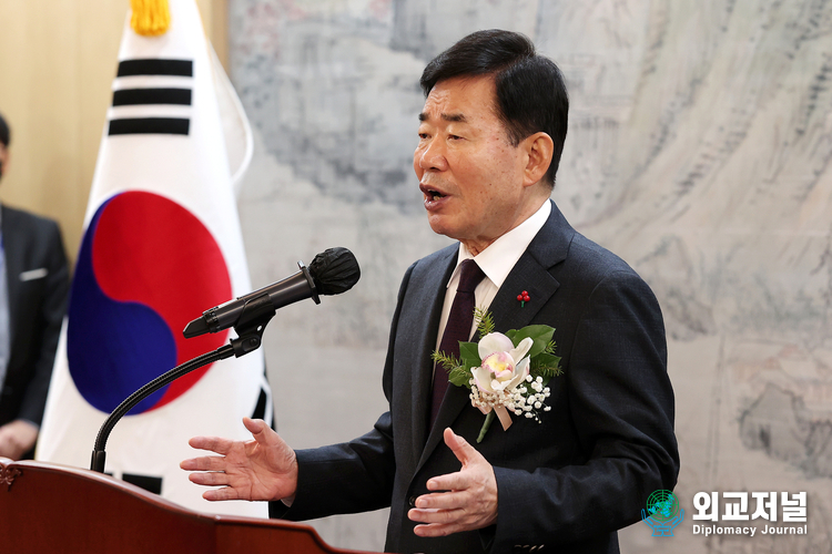  진표 국회의장은 2일 오전 국회접견실에서 2023년도 국회 시무식에 참석해 인사말을 하고 있다. / 자료=국회 제공