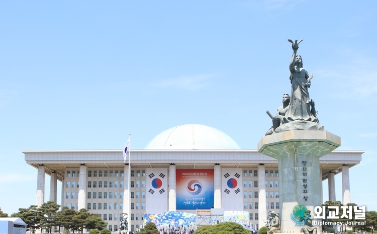사진=외교저널