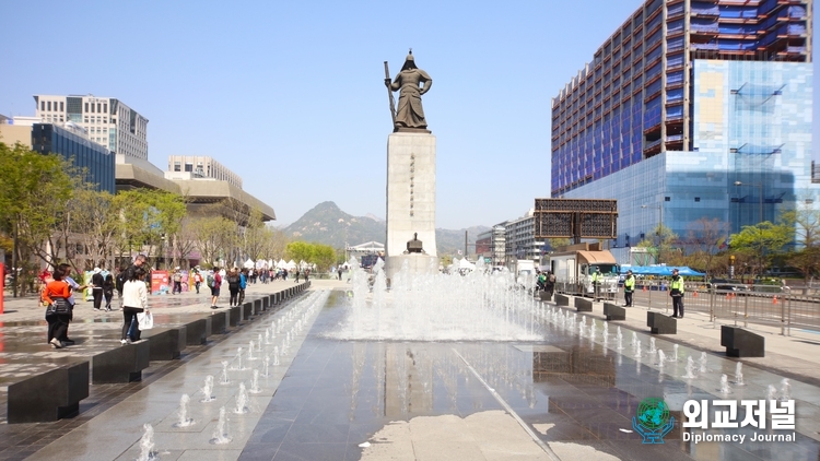 이순신 장군 동상
