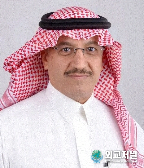 Yousef Al Benyan, Chairman of the Board of Directors of the Saudi Small and Medium Enterprise Bank (SME Bank)