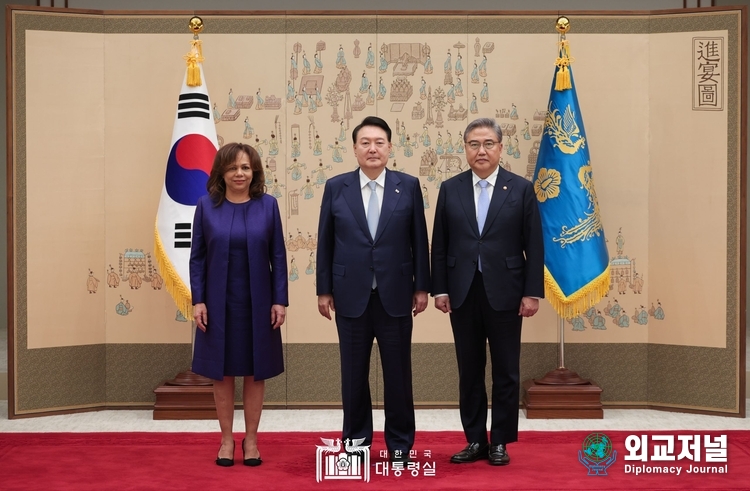  앤 라포춘(Anne Lafortune) 주한 세이셸대사(중국 상주)