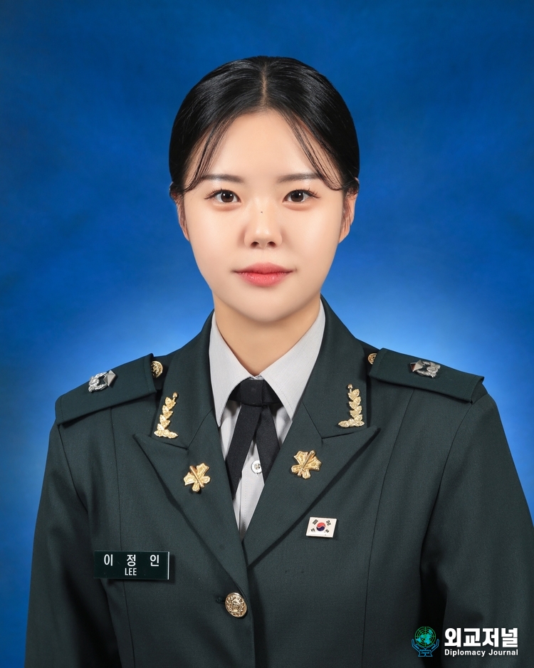 동신대 군사학과4년 이정인