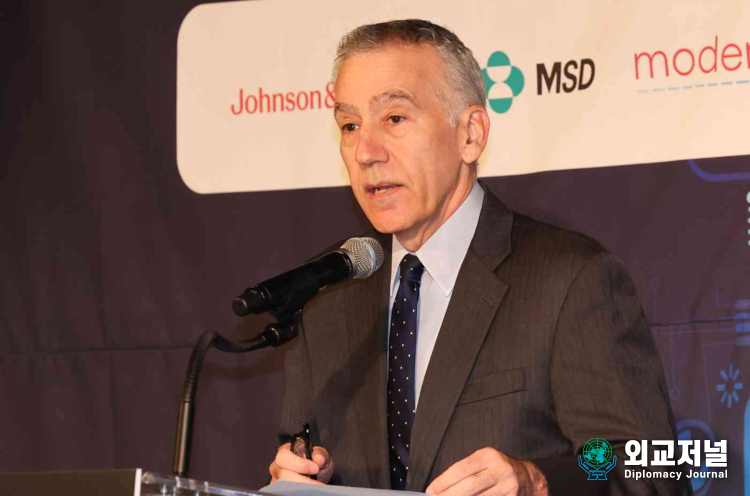 U.S. Ambassador to South Korea Philip Goldberg