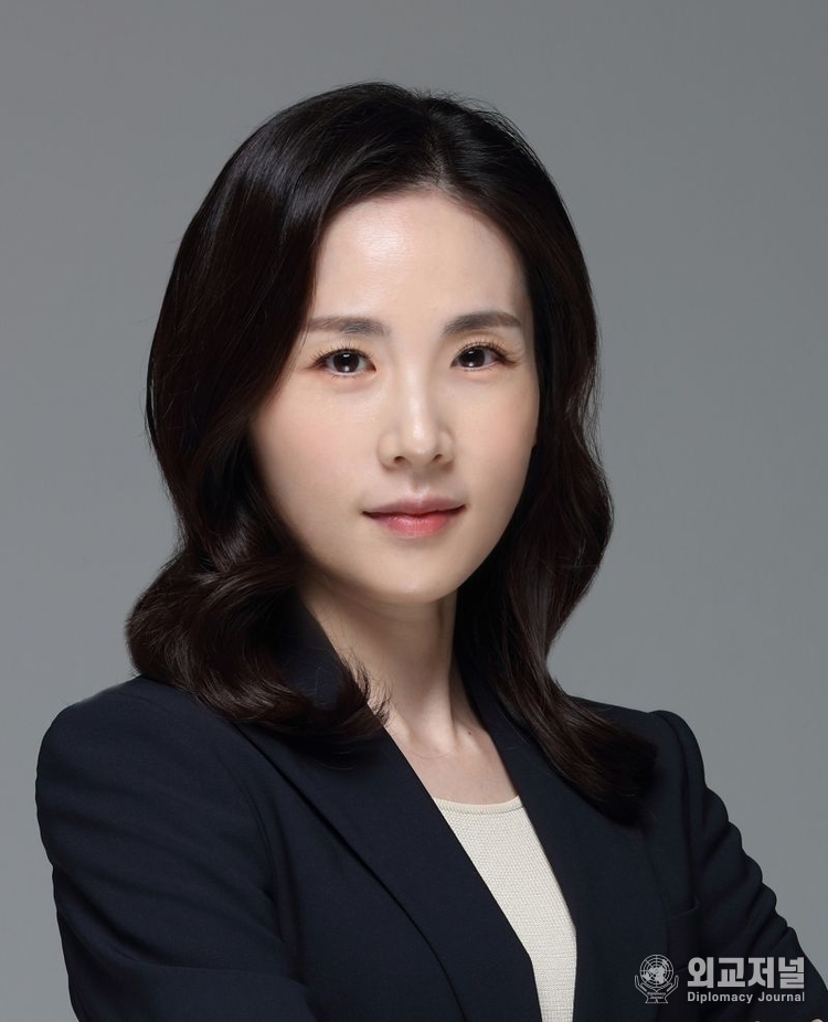 Prof. Kim Jin-ah of the LD Department of Hankuk University of Foreign Studies (HUFS)