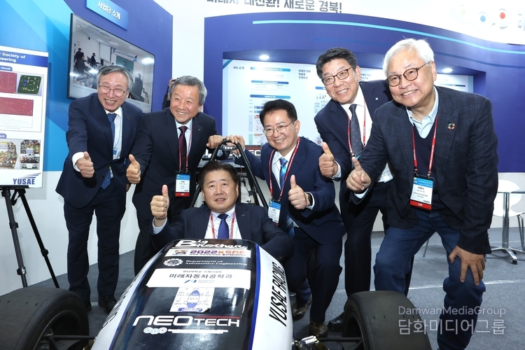 제12회 국제e-모빌리티엑스포, 제주신화월드 개최,(사진-국제e-모빌리티엑스포 조직위원회)