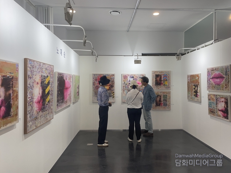 노재순작가 부스