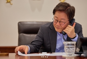 이재명 대통령, 미르지요예프 우즈베키스탄 대통령과 첫 정상 통화