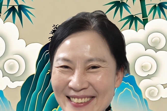 [담화총사 칼럼]먹빛 사이에 피어난 고백의 미학...강경희 작가의 감성 캘리그라피