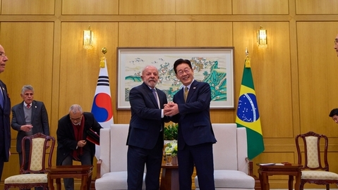 한·브라질 정상회담…배경엔 k-민화 ‘해학반도도’, 선물은 ‘호작도’