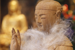 지장보살에, 피어난 “법화法花, 우담바라” 친견하세요