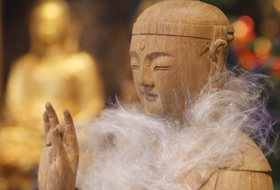 지장보살에, 피어난 “법화法花, 우담바라” 친견하세요