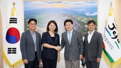 오영훈 지사, 손솔 진보당 국회의원과 관광·문화 발전방안 논의