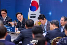 이재명 대통령 "국토부, 공정하고 투명한 권한 행사가 어느 영역보다 중요"