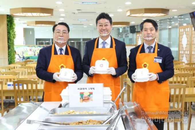 경기도의회 김진경 의장, 2026년 새해맞이 의회사무처 직원 격려 오찬...힘찬 출발 응원