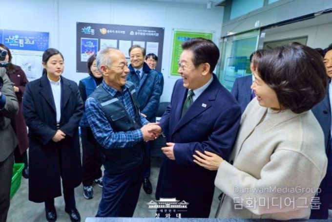 이재명 대통령 부부, '그냥드림' 현장 방문 …"누구든 이용할 수 있도록"