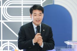 화성특례시의회, 발달장애인 예술전시 ‘아트 브릿지’ 참석…“예술로 잇는 공감의 시간”