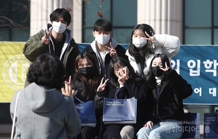 등록금 걱정 덜고 학업 의욕 올리고…학비 지원 두터워졌어요!