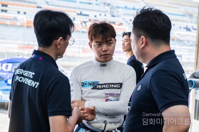 오네 레이싱, 나이트 레이스 최강자 김동은 앞세워 4라운드 우승 정조준