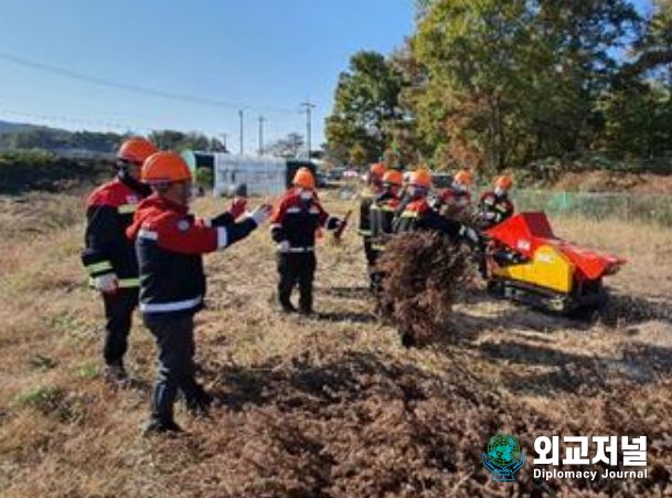 가을철 영농부산물 파쇄 시범운영