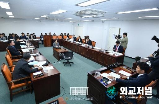 제413회 임시회 의회운영위원회 제1차 회의- 소회의실