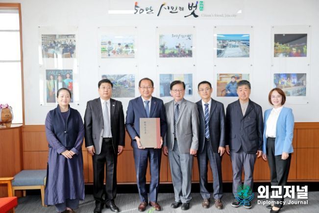 중국 뤄양시 라오청구 대표단 면담