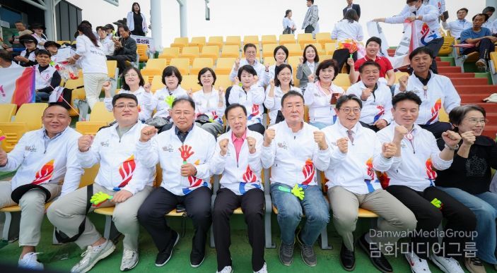 김해시의회, 전국체전 종목별 경기장 방문해 선수단 격려