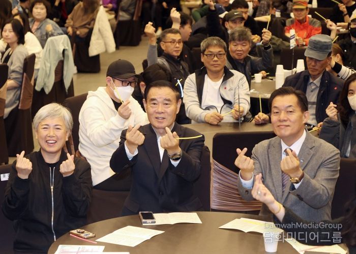 수원특례시의회 이재식 의장, 2024년 자활사업 성과보고대회 참석