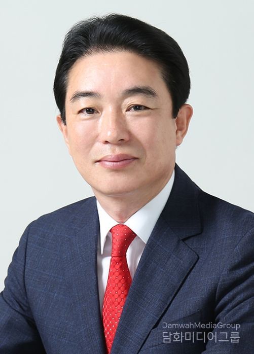 최학범 의장