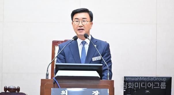 완주군의회 정례회 개회… 유의식 의장 “향후 15년 좌우할 중대한 분기점”