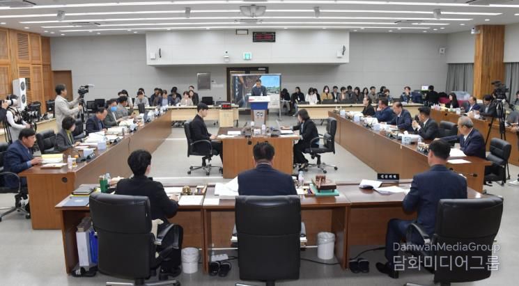 논산시의회, ‘2025 행정사무감사’ 시작